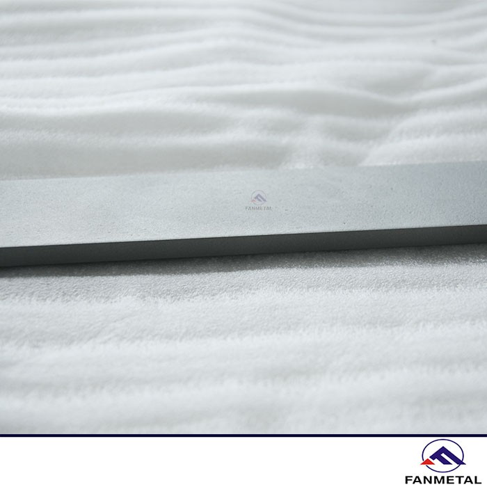 Moly Plate With Alkaline Cleaning Surface Moly Plate With Alkaline Cleaning Surface